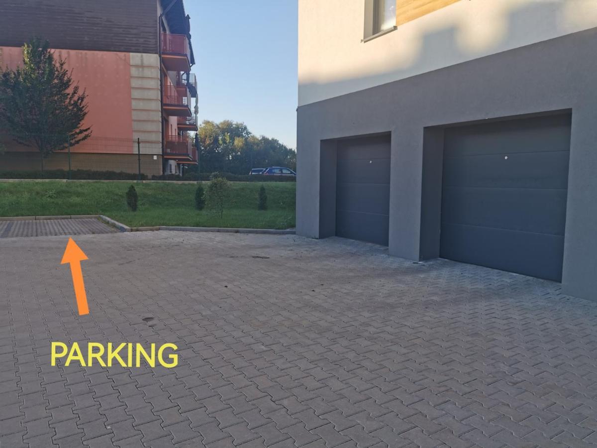 Lux Apartament Bedzin Ngoại thất bức ảnh
